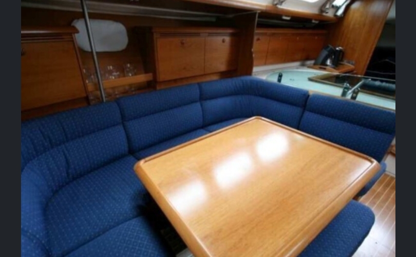 Jeanneau Sun Odyssey 43-kuva-2